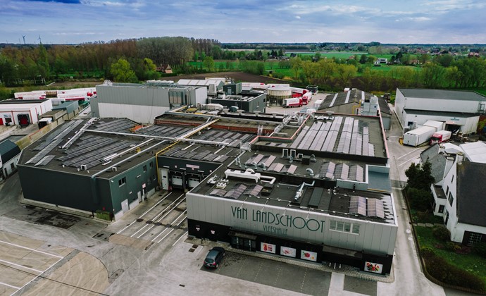 G. van Landschoot & Zonen pose une installation photovoltaïque complexe